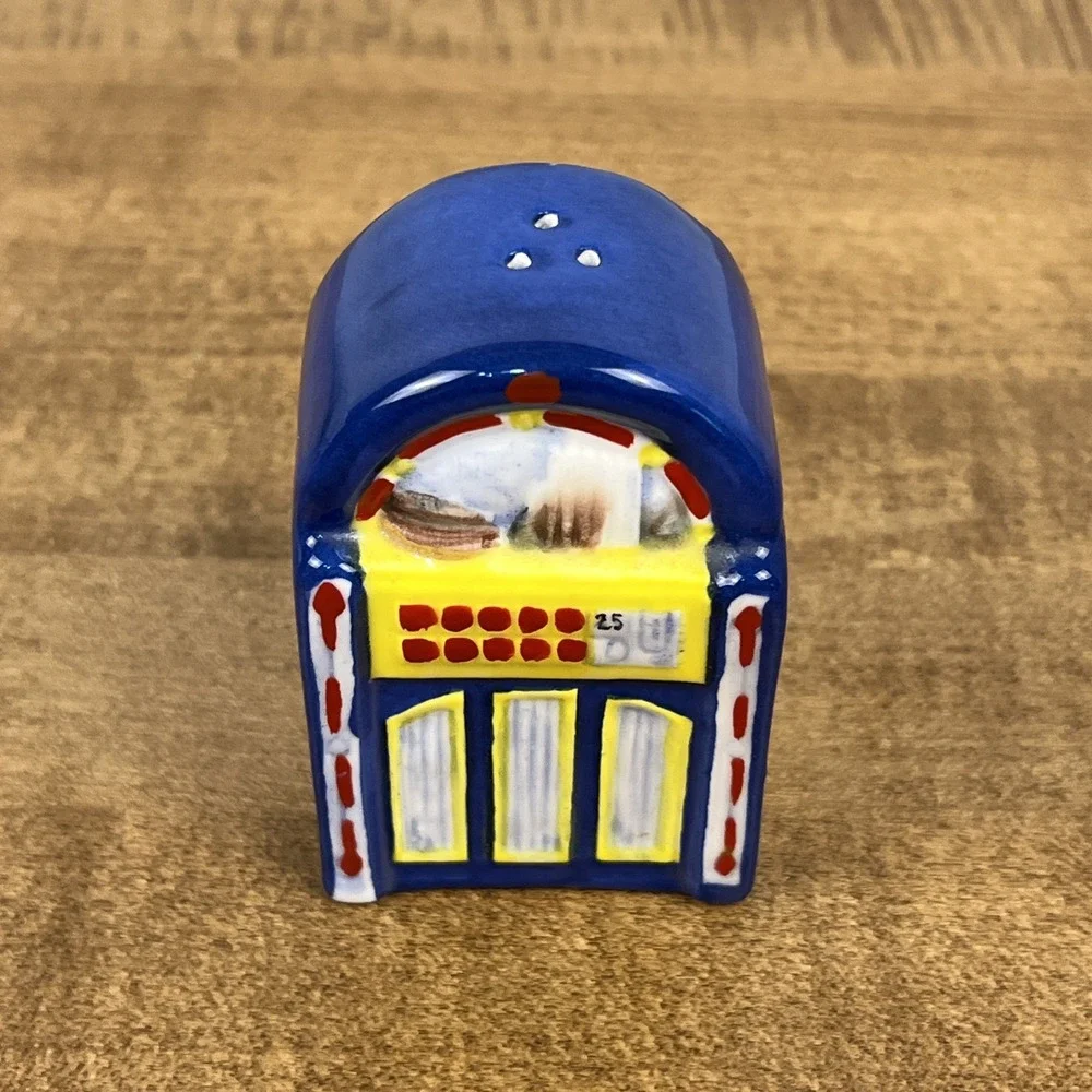 Vintage Jukebox‎ Salt/Pepper Shaker Ceramic